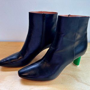 VETEMENTS Lighter Heel Leather Ankle Boots Women's 39 US 9